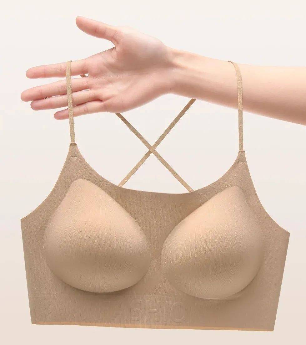 男友會(huì)這樣給你買內(nèi)衣?瞎扯!